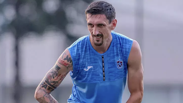 Trabzonspor’da Savic’in Durumu Belirtilmiyor: Alanyaspor Maçı Öncesi Alarm Zilleri Çalıyor!